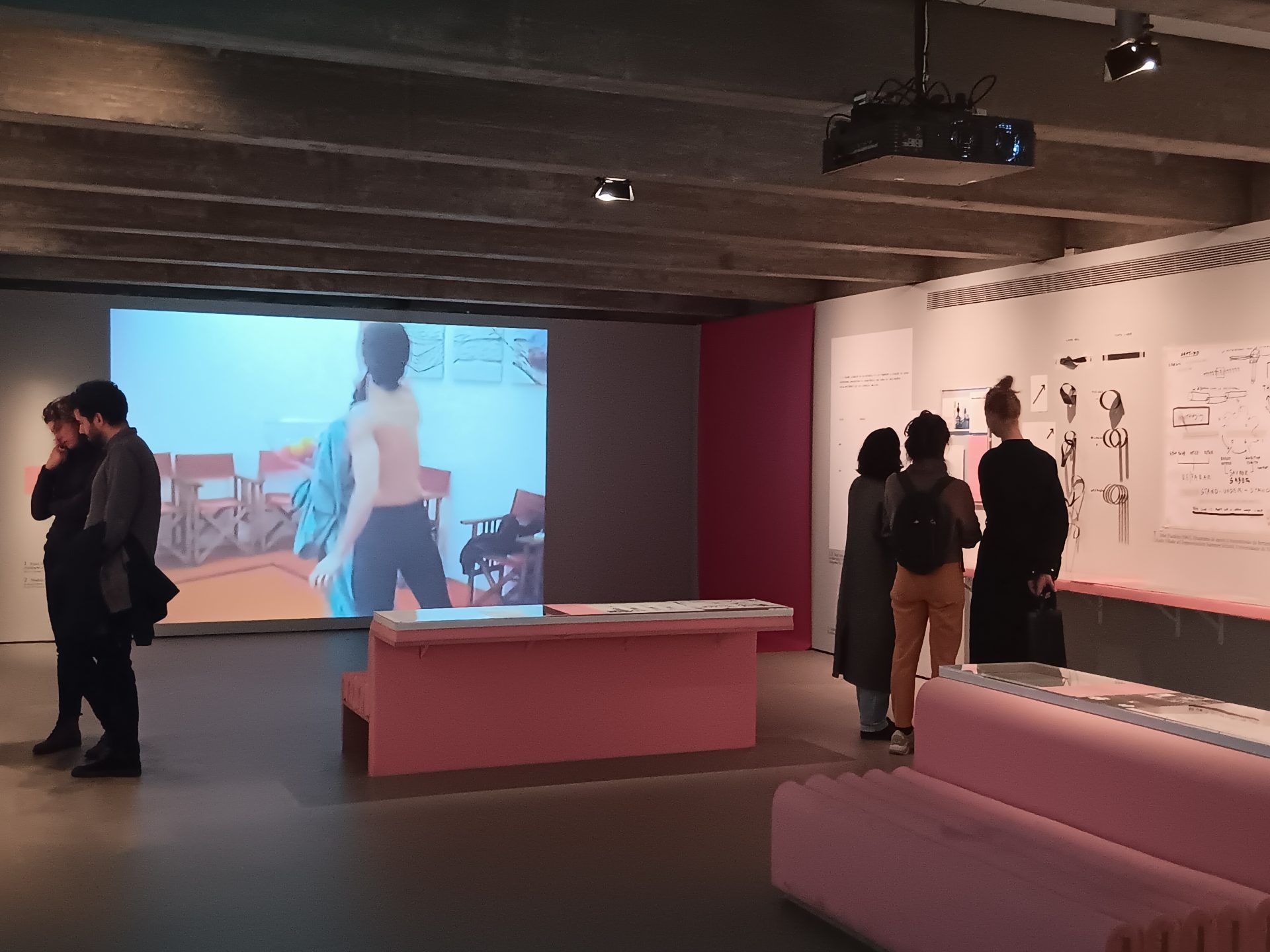 Exposição "dança não dança", na Gulbenkian, 4 de dezembro de 2024.